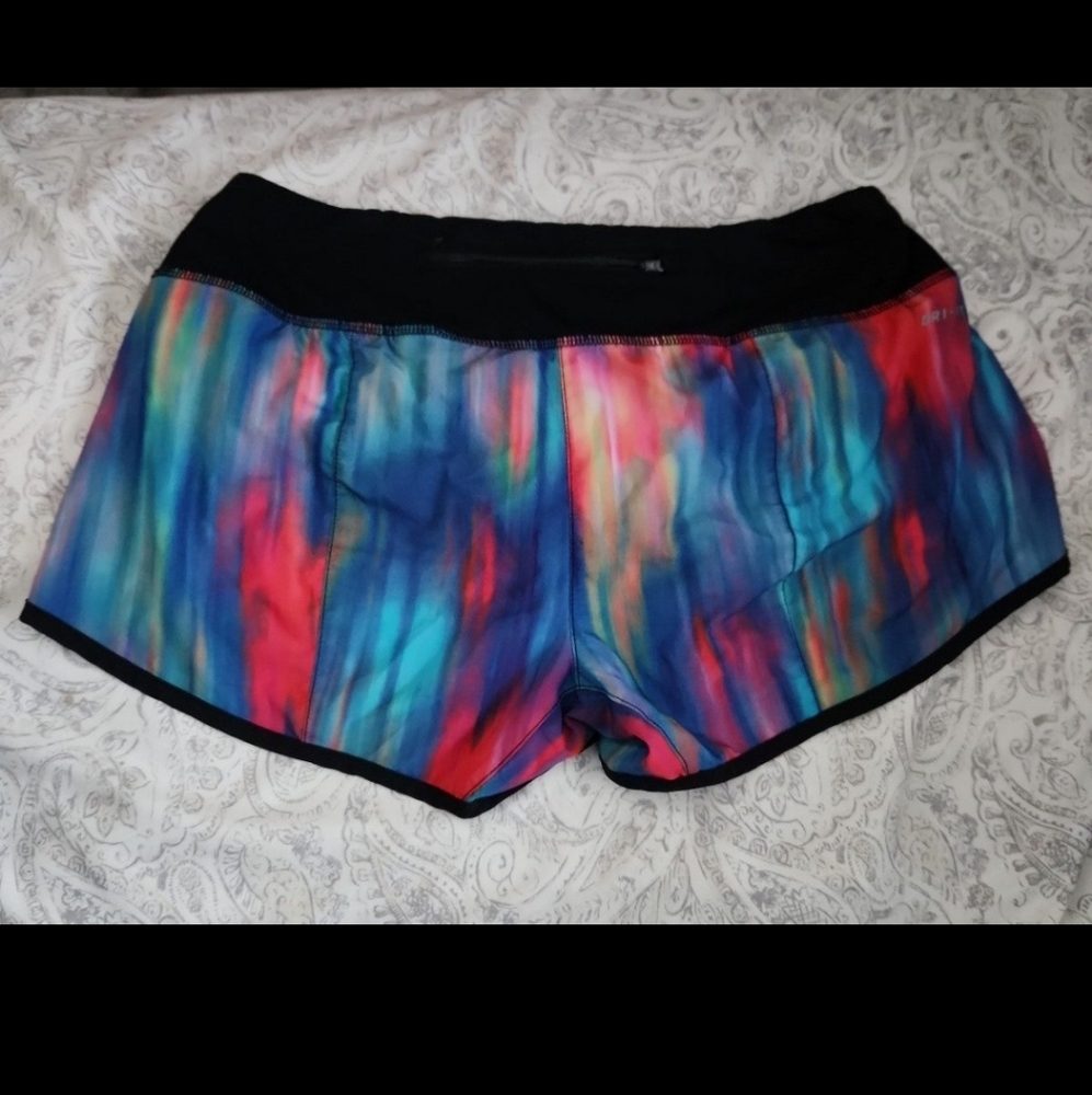 Nike multicolor shorts size small - Picture 6 of 8